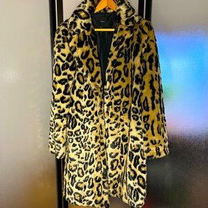 Faux fur leopard over coat